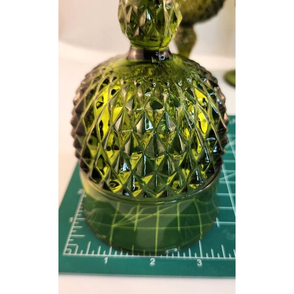 Vintage Green Glass Water Goblet Set Of 2 With Diamond Pattern Elegant Stemware - Picture 7 of 10